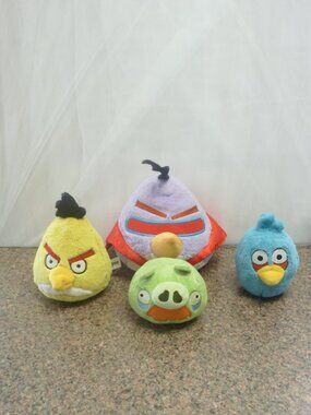 Set of 4 Angry birds plush toys